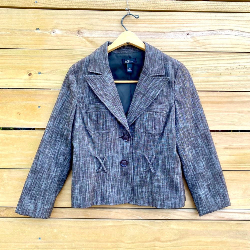 Agb Petite Cropped 2 Button Blazer Jacket 8p - image 1